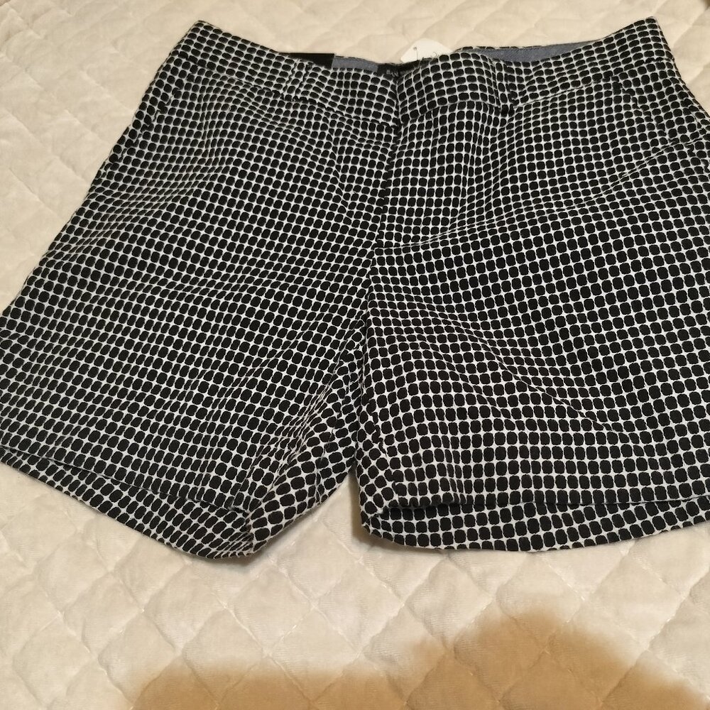 Banana Republic 5 Inch Shorts